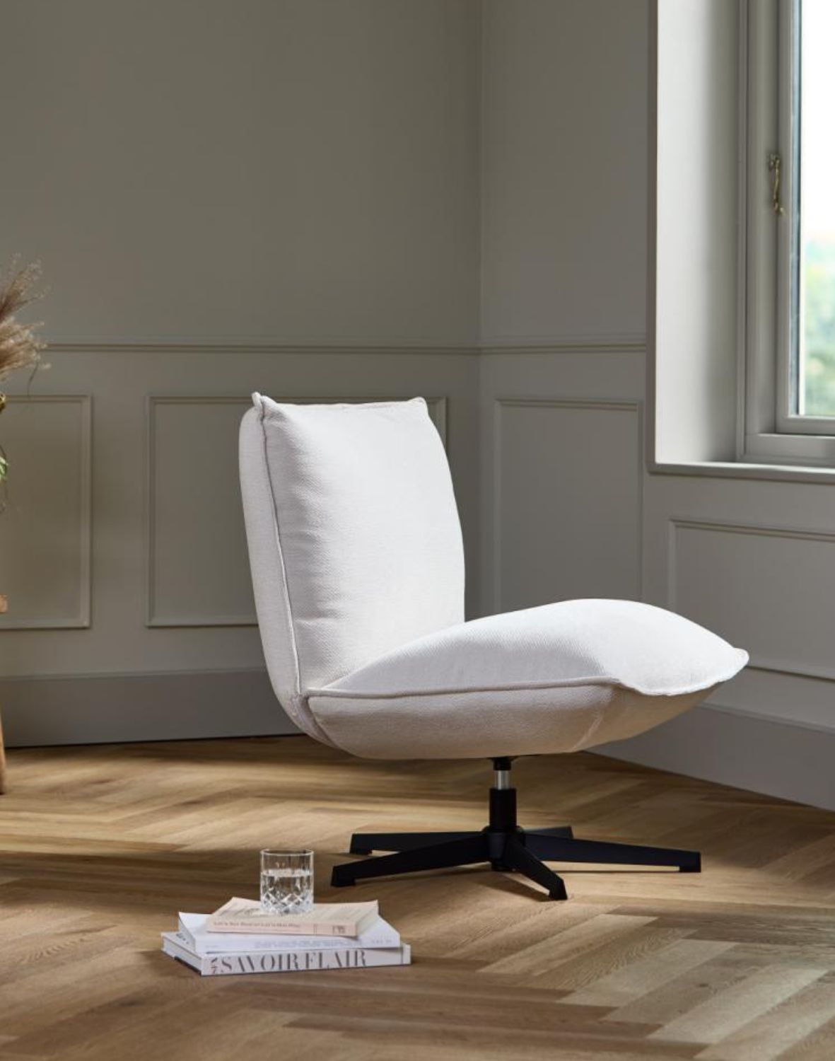 fotel wypoczynkowy fraser z funkcją obrotu w kolorze białym (49140003)