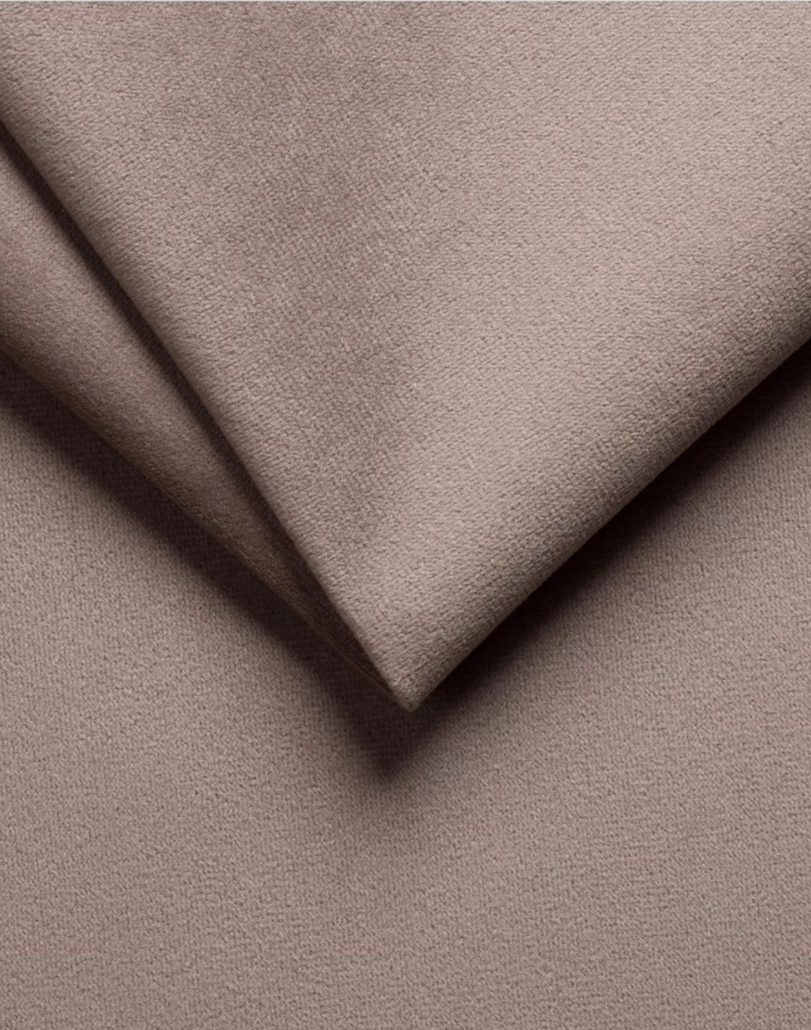 biała garderoba z brązowymi panelami emi 13